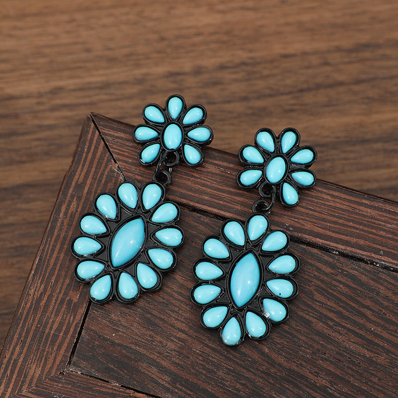 Vintage Handmade Earring