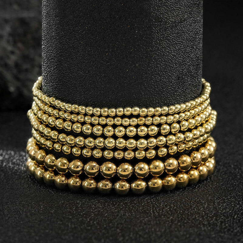 Classic Gold Bracelet with Timeless Appeal