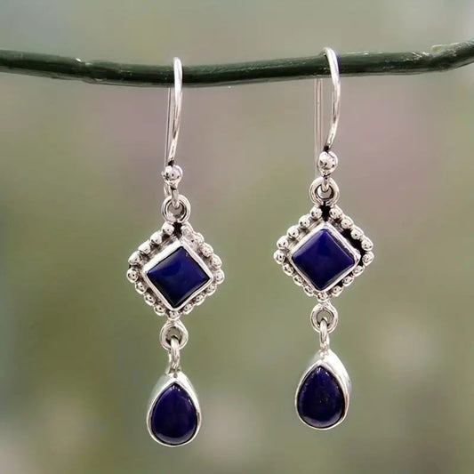 Charming Earring for Any Occasion