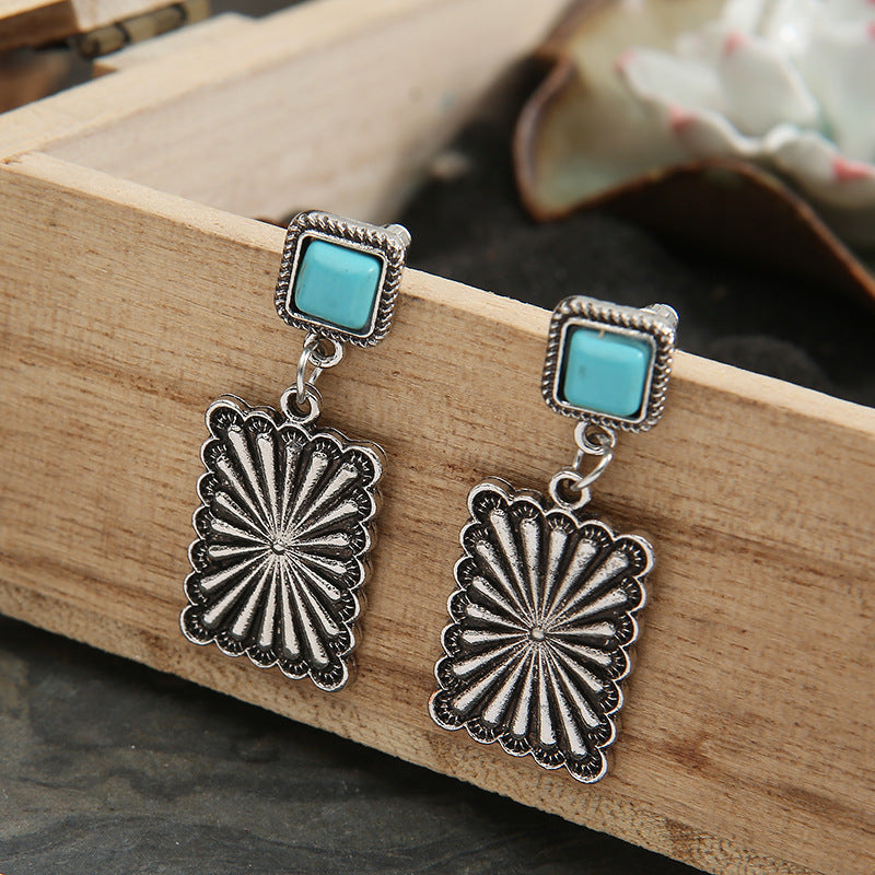Romantic Earring for Special Moments
