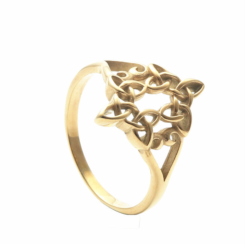 Stunning Ring for Daily Wear