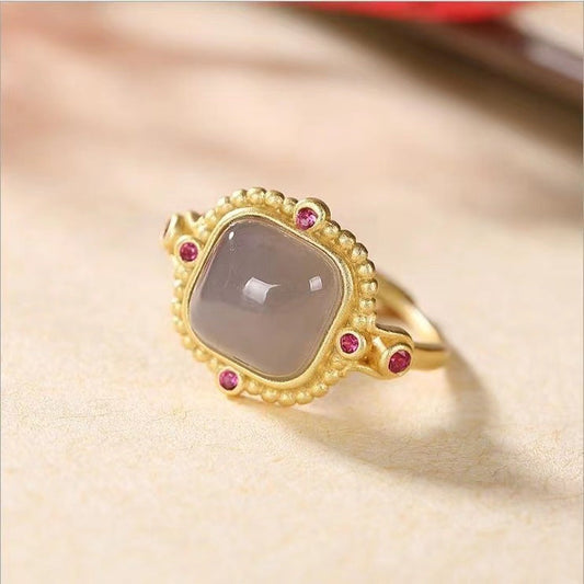 Romantic Gold Ring for Special Moments