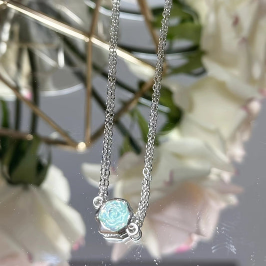 Beautiful Pendant with Unique Style