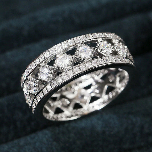 Classic Ring with Timeless Appeal