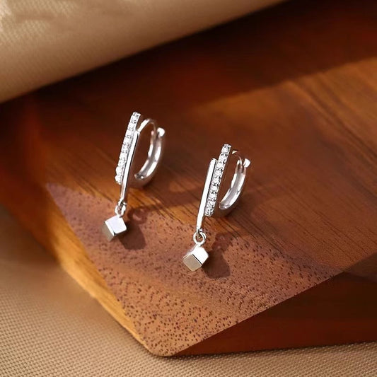 Romantic Earring for Special Moments
