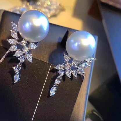 Beautiful Pearl Earring with Unique Style