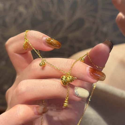 Charming Gold Necklace for Any Occasion