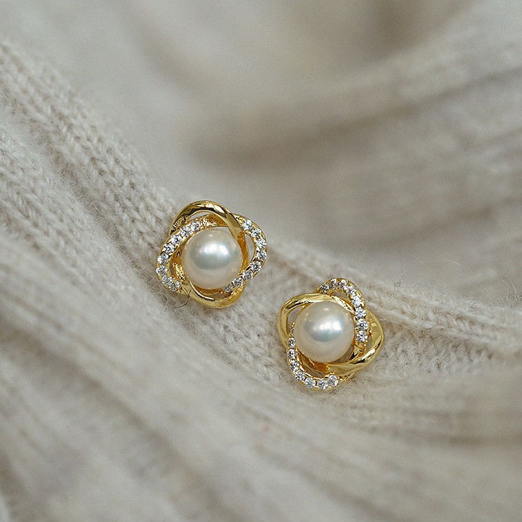 Elegant Pearl Earring for Every Occasion