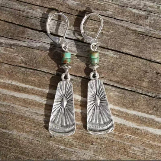 Stunning Earring for Daily Wear