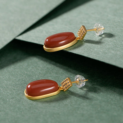 Beautiful Gold Earring with Unique Style
