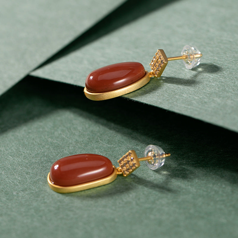 Beautiful Gold Earring with Unique Style