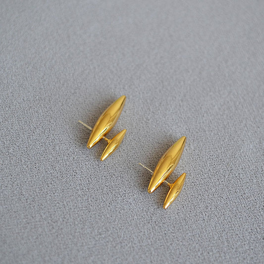 Elegant Gold Earring for Every Occasion