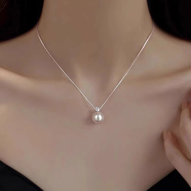 Romantic Pearl Necklace for Special Moments