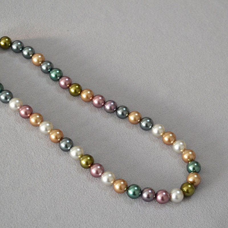 Classic Pearl Necklace with Timeless Appeal