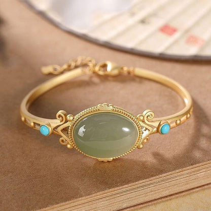 Stunning Gold Bracelet for Daily Wear