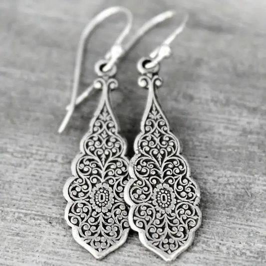 Stunning Earring for Daily Wear