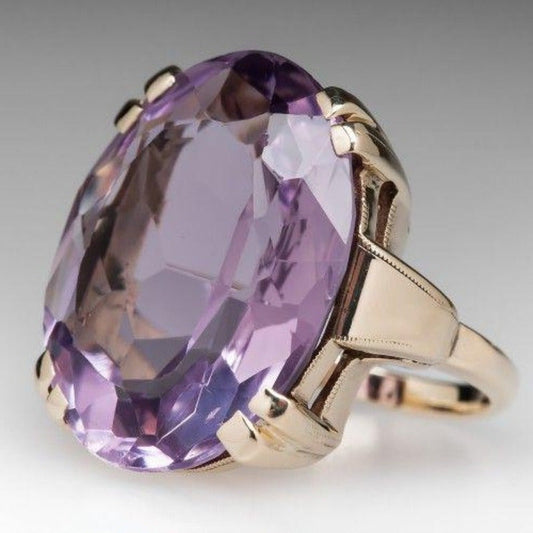 Classic Ring with Timeless Appeal