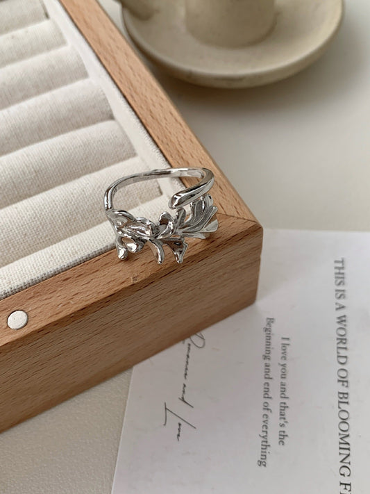 Charming Piece for Any Occasion