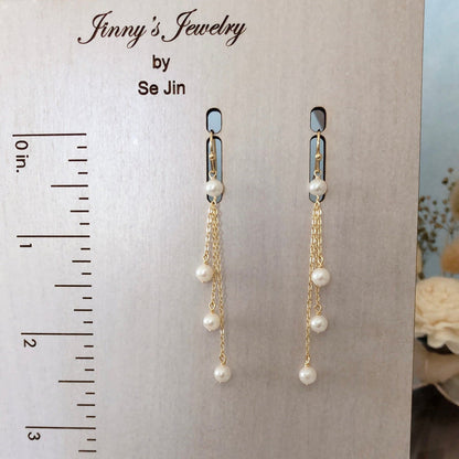 Delicate Artisan Pearl Earring