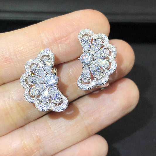 Romantic Earring for Special Moments