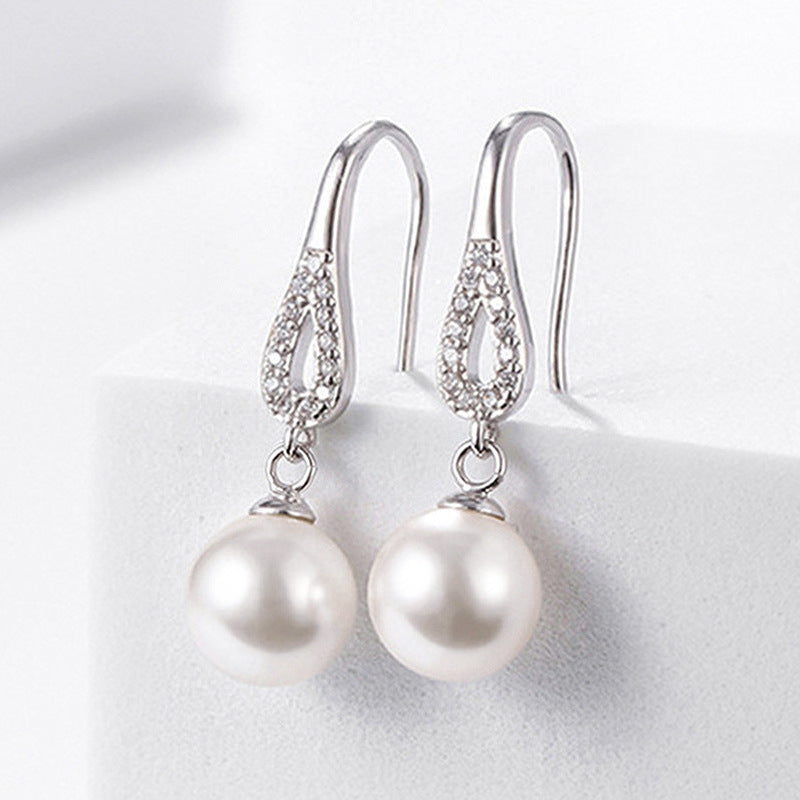 Delicate Artisan Pearl Earring