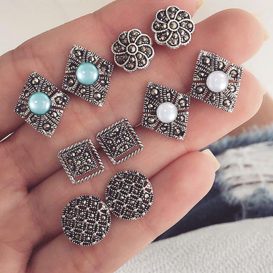 Charming Earring for Any Occasion