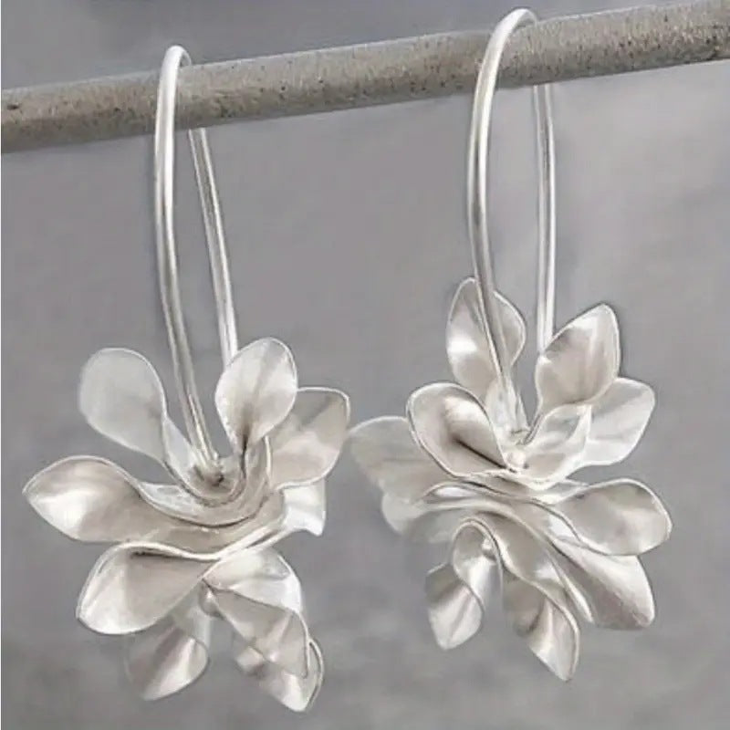 Stunning Earring for Daily Wear