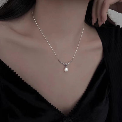 Vintage Handmade Pearl Necklace