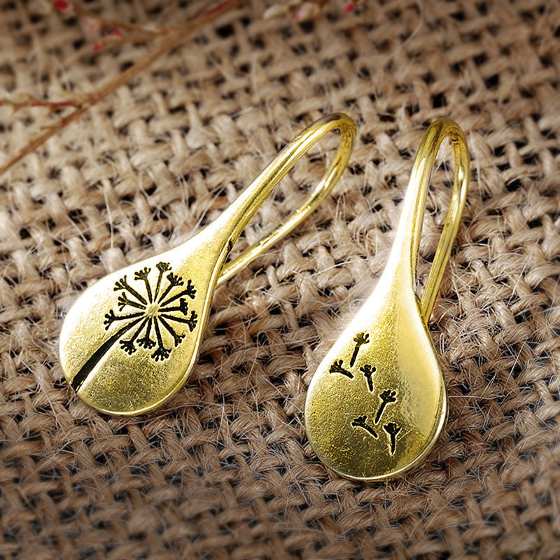 Classic Earring with Timeless Appeal