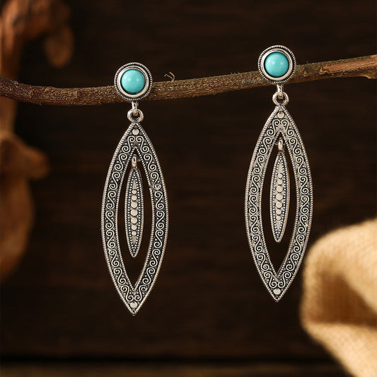 Charming Earring for Any Occasion