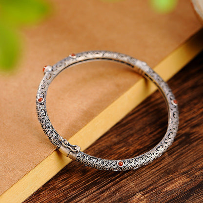Classic Bracelet with Timeless Appeal