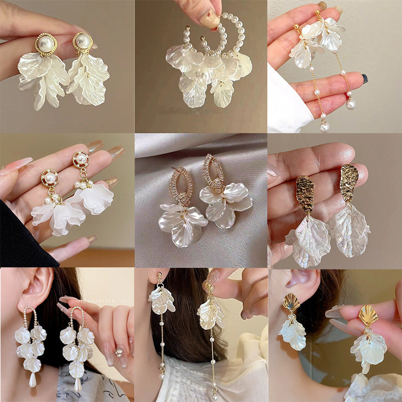 Beautiful Pearl Earring with Unique Style