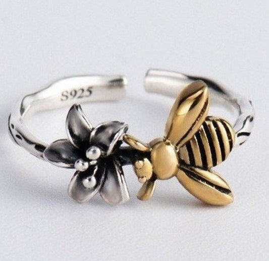 Beautiful Silver Ring with Unique Style