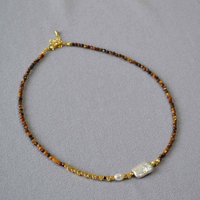 Charming Pearl Necklace for Any Occasion