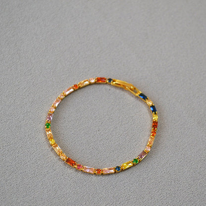 Romantic Gold Bracelet for Special Moments