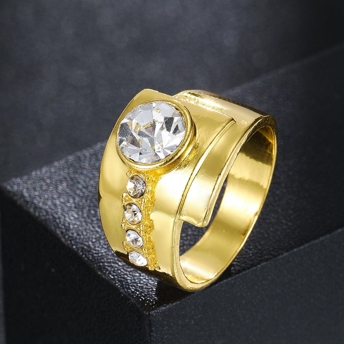 Elegant Ring for Every Occasion