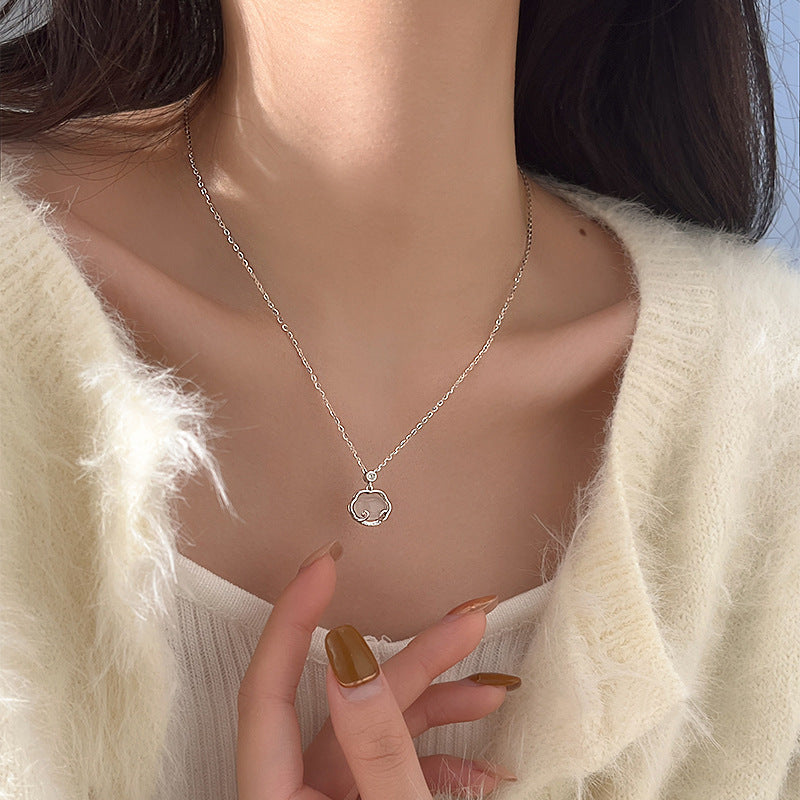 Classic Necklace with Timeless Appeal