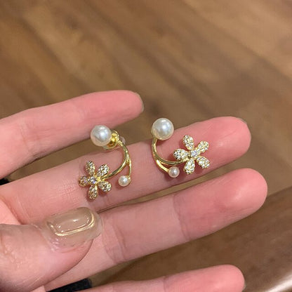 Stunning Pearl Earring for Daily Wear