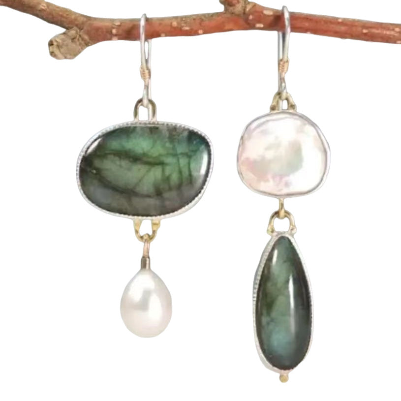 Romantic Pearl Earring for Special Moments