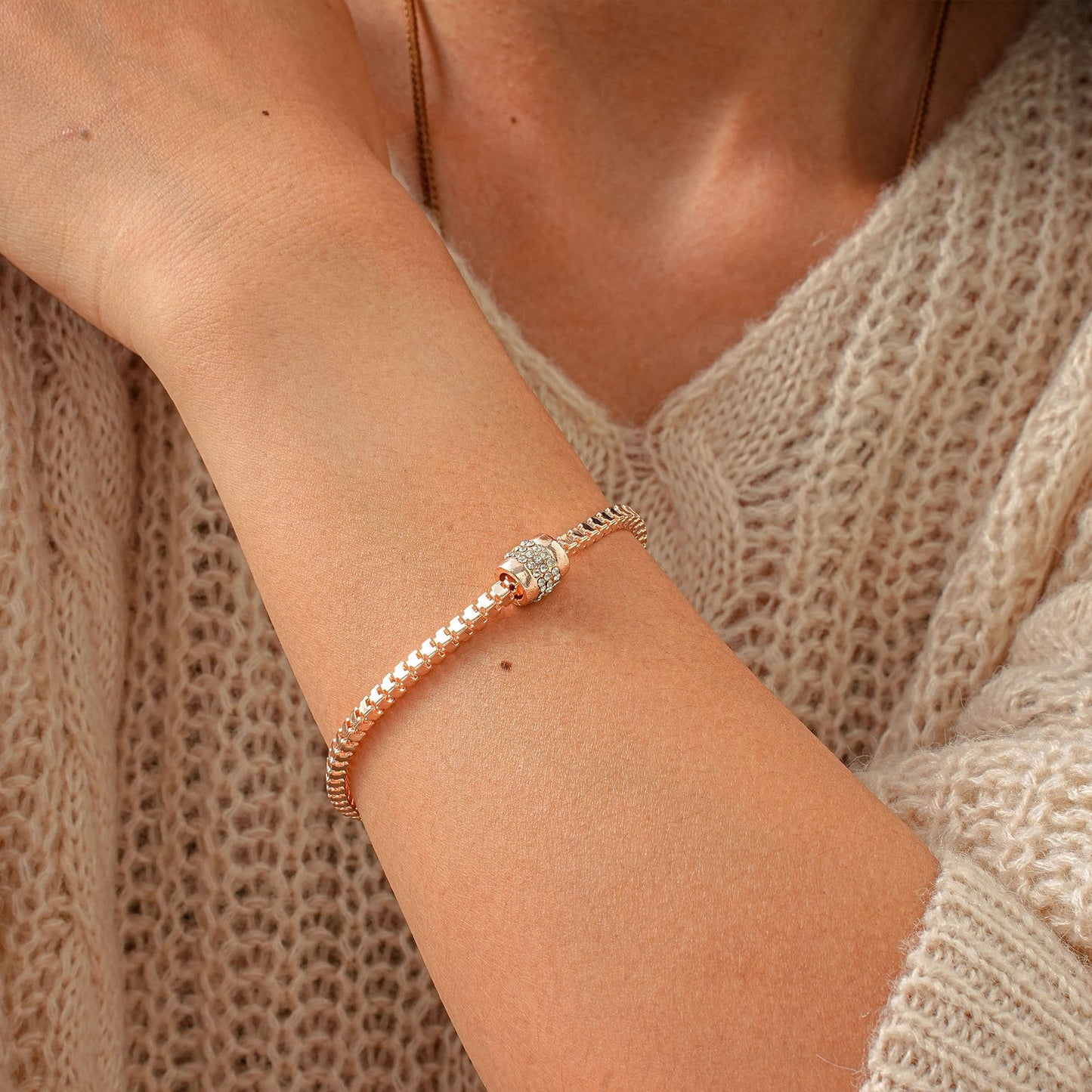 Beautiful Bracelet with Unique Style