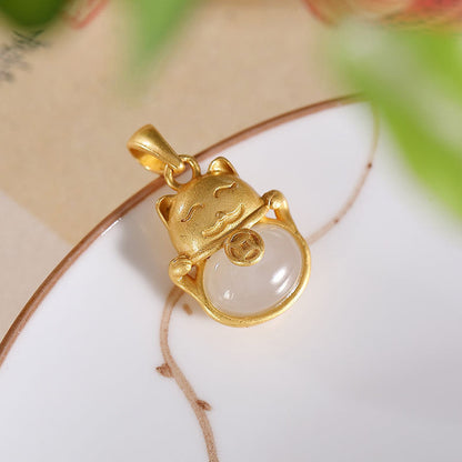 Beautiful Gold Necklace with Unique Style