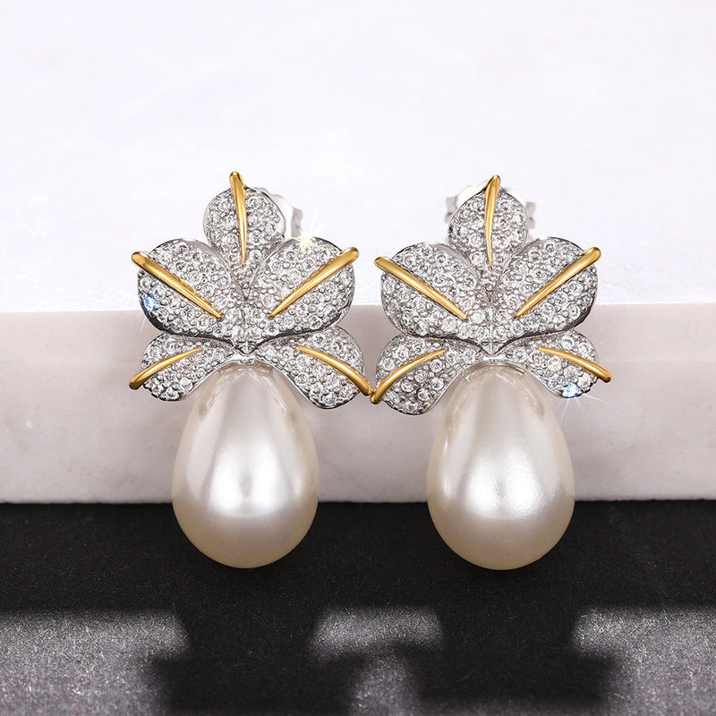 Charming Pearl Earring for Any Occasion