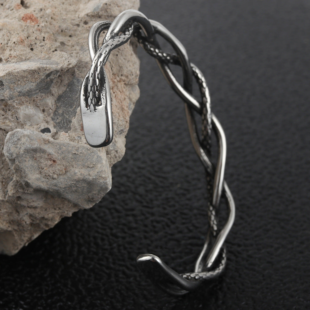 Charming Bracelet for Any Occasion