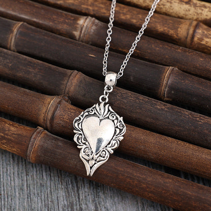 Stunning Necklace for Daily Wear