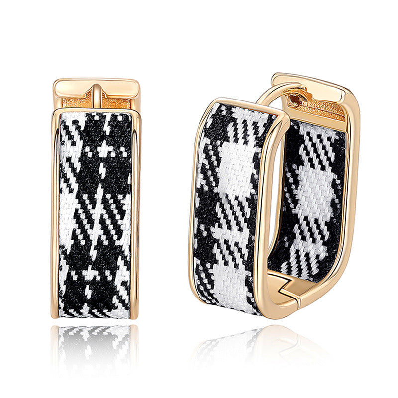 Beautiful Earring with Unique Style