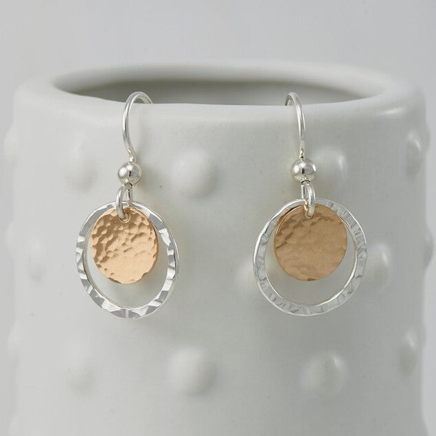 Stunning Gold Earring for Daily Wear