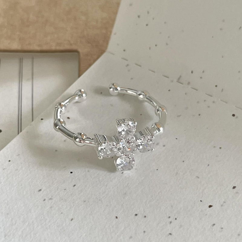 Beautiful Ring with Unique Style