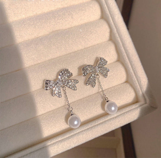 Romantic Pearl Earring for Special Moments