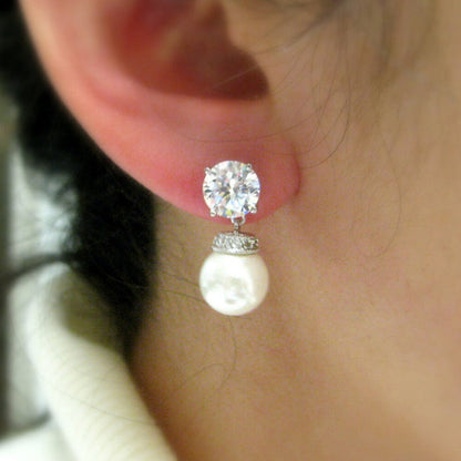 Charming Pearl Earring for Any Occasion