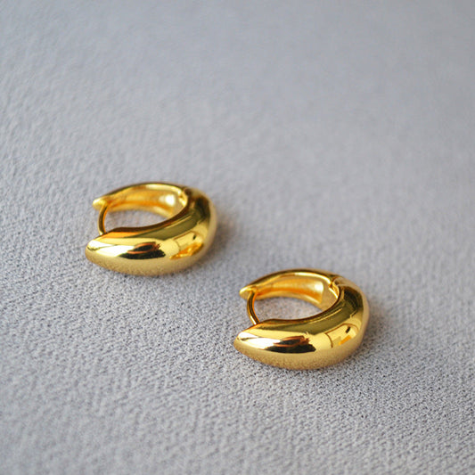 Elegant Gold Earring for Every Occasion